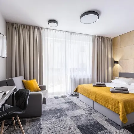 Couette-café Kristina & 4*