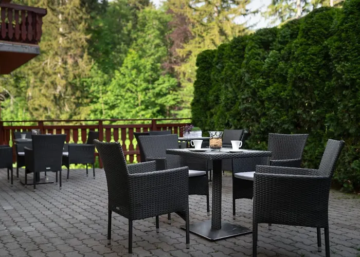 Kristina & シクラルスカ・ポレンバ