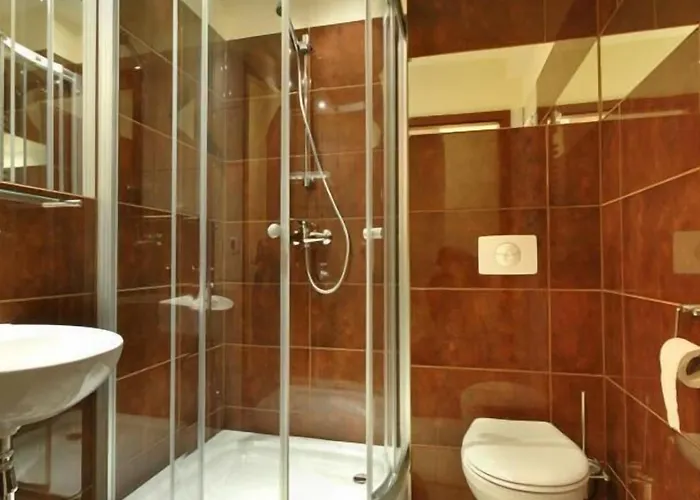 Kristina & Bed & Breakfast 4*